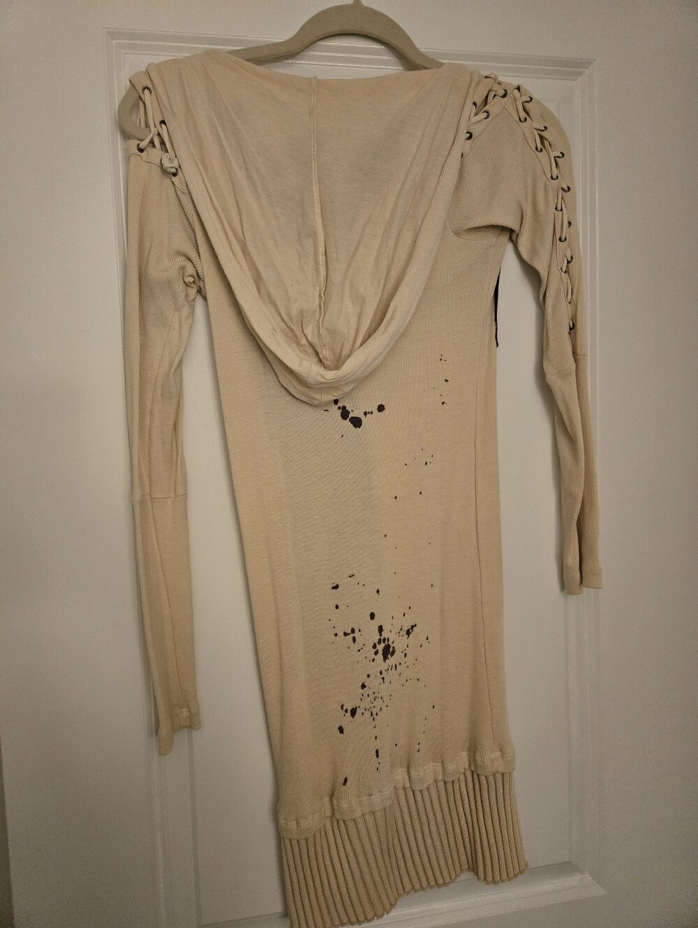 Salvage Beige Long-Sleeve V-Neck Graphic Knit Dress with Lace-Up Shoulders - Picture 5 of 6